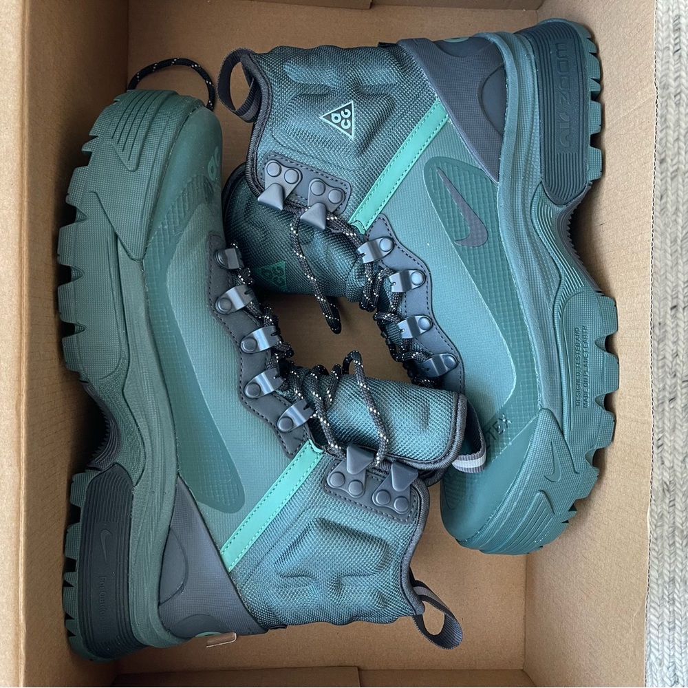 Nike ACG Green Air Zoom Gaiadome Gore-Tex